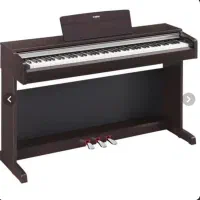 پیانو برند یاماها مدل p144