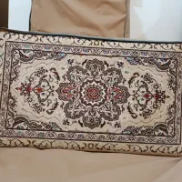 پشتی در حد نو