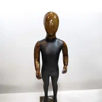 مانکن بچگانه