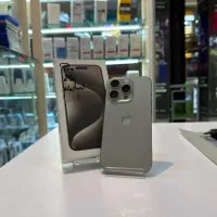 iphone 15pro 256 za