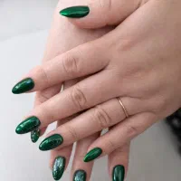 کاشت ناخن