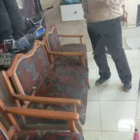 اینه ارایشگاهی پشت چراغ دار