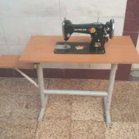 میز چرخ خیاطی تمیز شیک