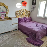 تخت دو نفره و رختکن