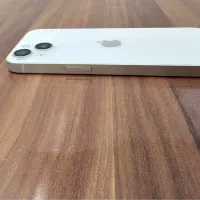 آیفون ۱۳ تمیز