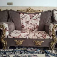 مبل راحتی 10 نغره به همراه جلو مبلی