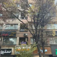 دفترکار/چهارباغ بالا/نظر شرقی/اداری/۴۸متر