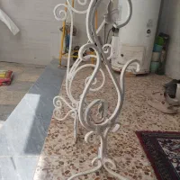 زیر گلدونی