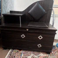 میز تلفن خیلی تمیز