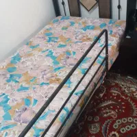 تخت خواب یکنفره