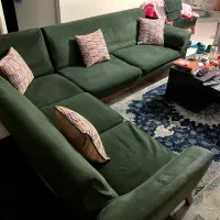مبل ال هفت نفره با دو میزبان
