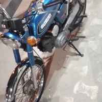 سوزوکی ۱۰۰کلکسیونی