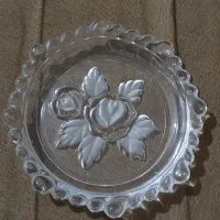 استکان و زیر استکان شیشه ای