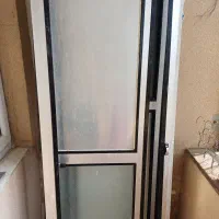 درب آلومینیومی سرویس حمام