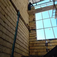 استابنا دیوار چینی تخریت ساختمان