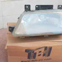 چراغ جلو پژو ۴۰۵