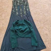 پیراهن مجلسی دوخته شده یک مرتبه پوشیده شده