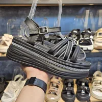 صندل زنانه مشکی وکرم