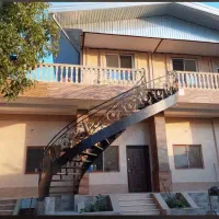 سفره خونه سنتی همراه با دو دستگاه ساختمان فول