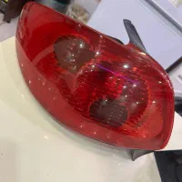 چراغ خطر عقب فابریک پژو ۲۰۶