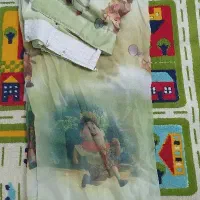 ست فرش و پرده کودک در حد نو
