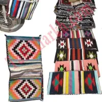 خورجین و پیک نیک کوچک گم شده در راه قنوات