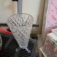 گلدان شیشه ای