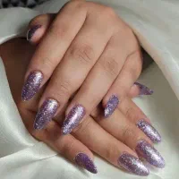 جشنواره تخفیف کاشت ناخن (۲۸۰)