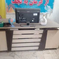 میز و پیشخوان