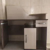 میز کامپیوتر ، تحریر