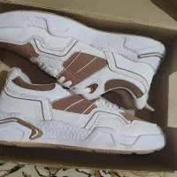 کتونی سایز ۴۴
