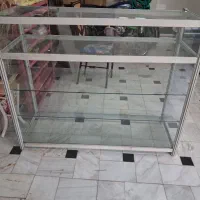 ویترین مغازه