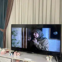 پی اس فور و ال ای دی