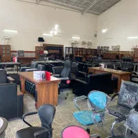 به چند نفر همکار جهت کار در تولیدی میز اداری