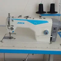 چرخ خیاطی f12 و سردوز چهار نخ
