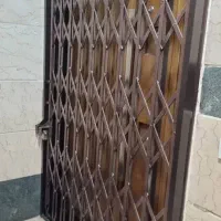 حفاظ درب آکاردئونی