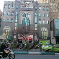 مغازه به متراژ ۱۵ متر با بالکن ۱۵ متری