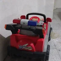 ماشین شارژ پلیسی بزرگ
