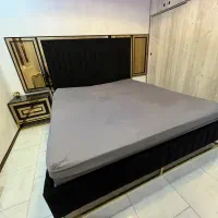 تخت خواب دو نفره بسیار تمیز