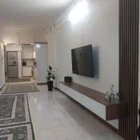 ملک فروشی
