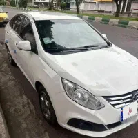 جک j4 مدل ۱۴۰۱ بیرنگ