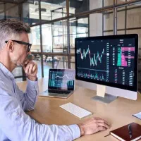 اموزش فارکس و بازار جهانی و پاس پراپ (۱جلسه رایگان