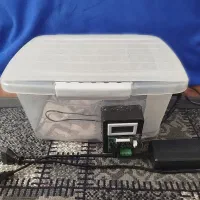 دستگاه جوجه کشی ۱۲تایی نیمه اتوماتیک