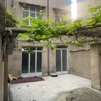 رهن-و-اجاره-خانه-140-متری-2-5-طبقه-حیاط-دار
