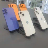 ۱۷ پرو مکس نارنجی