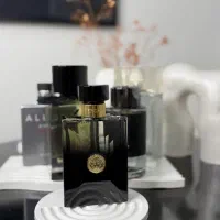 ادکلن اورجینال ورساچه پورهوم عود نویر (VERSACE)