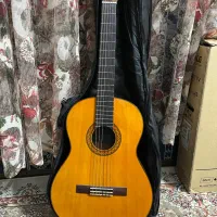 گیتار یاماها c70