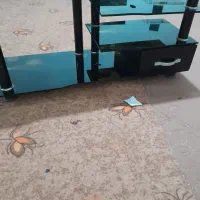 میز تلویزیون در حد نو