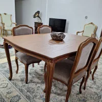 میز ناهار خوری