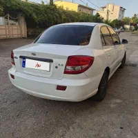 کیا ریو سفید مدل ۹۰ ABS تمیز و سالم